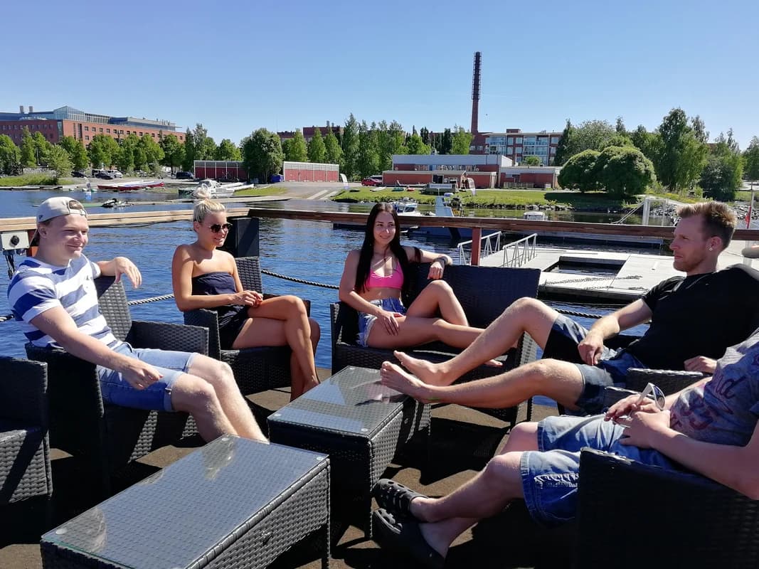 Saunalautta (Tampereen vesijettivuokraus)